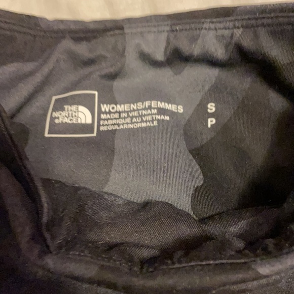 North face camo leggings - Picture 2 of 2